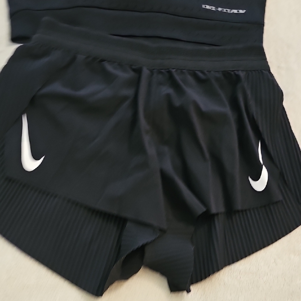 SET NIKE